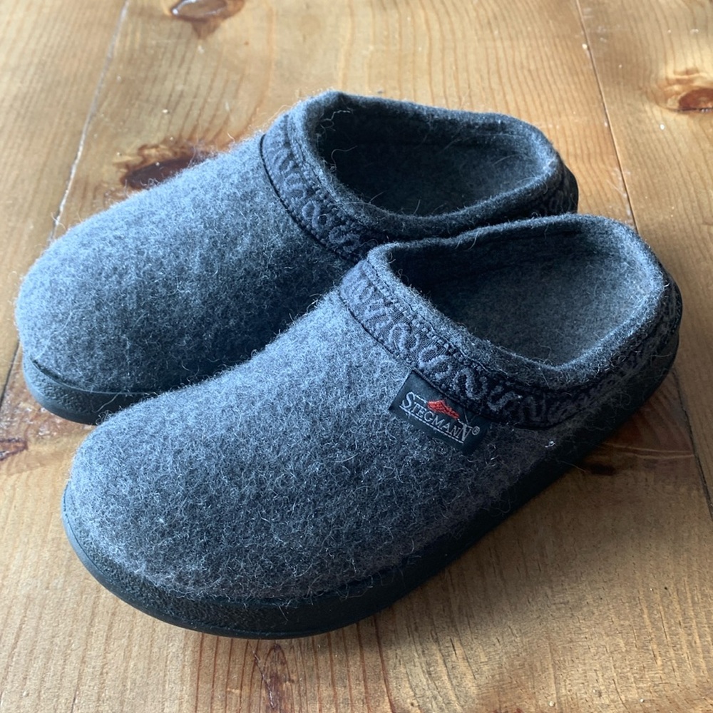 Stegmann wool clogs